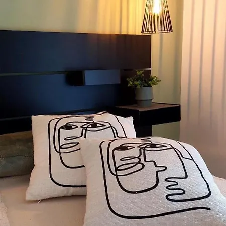 Apartment Freistehendes Zwei-zimmer-haus *