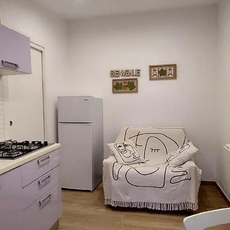 Freistehendes Zwei-zimmer-haus Apartment